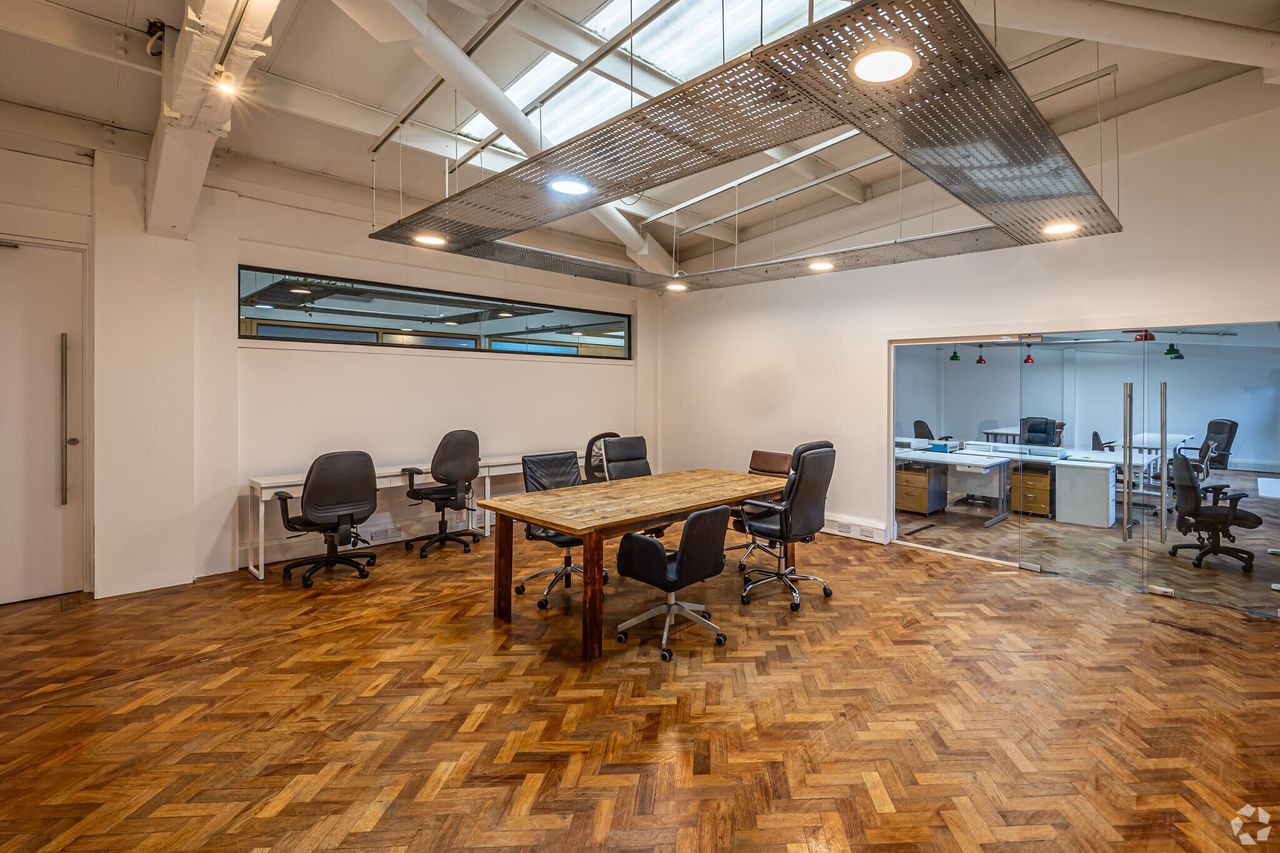 London  Office space Unit 56 image 1