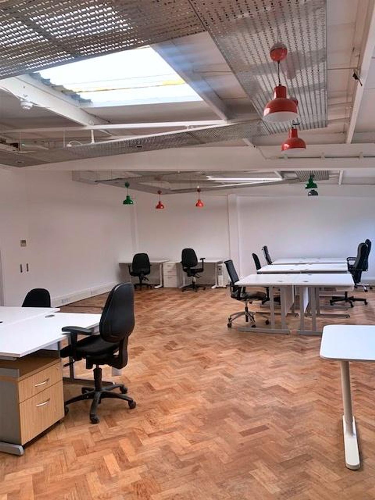 London  Office space Unit 56 image 2