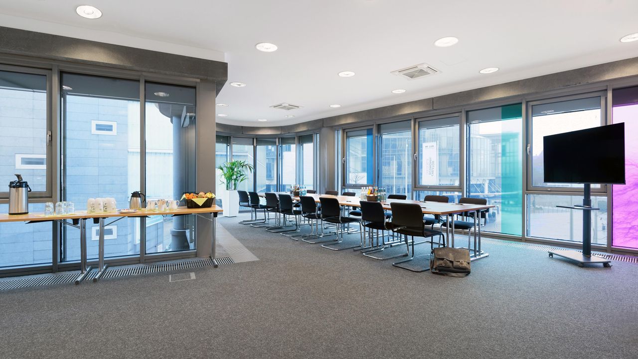 Köln Mobiles Arbeiten Meetingraum STARTPLATZ - Raum: Rom image 3