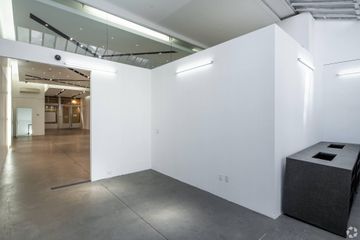 New York City  Showroom SoHo High Ceiling Retail Space image 0