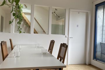 Frankfurt am Main Coworking spaces Seminar Space Bornheim image 1