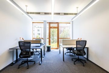 Düsseldorf Creative Meeting Coworking spaces Day Office for 3 Persons image 2