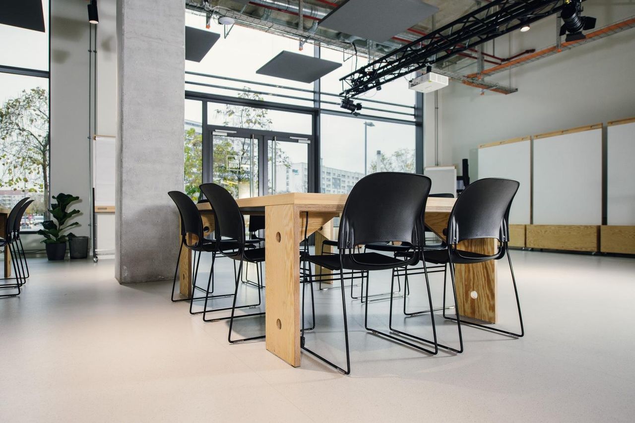 Dresden  Coworking Space Workshop Galerie und Eventfläche image 4