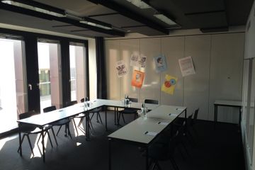 Hamburg Konferenzräume Classroom Training Room III image 1