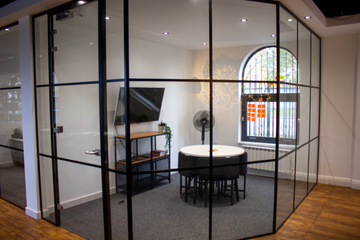 Salford  Vergaderzalen Small Meeting Room image 1