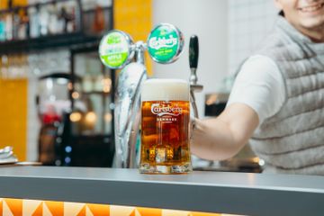 Berlijn Feestruimte Café and Lounge image 0