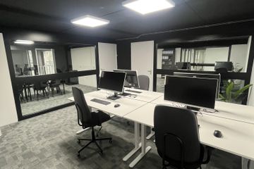 Rotterdam Bedrijvencentrum The Co-Workspace of 60m2 image 1