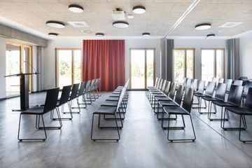 Augsburg Kreatives Meeting Seminar room Konferenzraum image 1