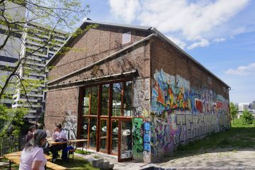 Paris  Restaurant Rez de Rail image 0