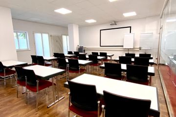 Rest of the World Konferenz Boardroom Seminarraum im Zentrum Ingolstadt image 2