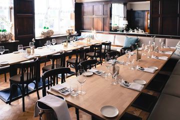 Hannover training rooms Restaurant Restaurant und Weinbar image 5