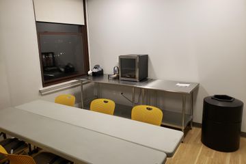 NYC workshop spaces Meeting room Meeting Room 1 image 2