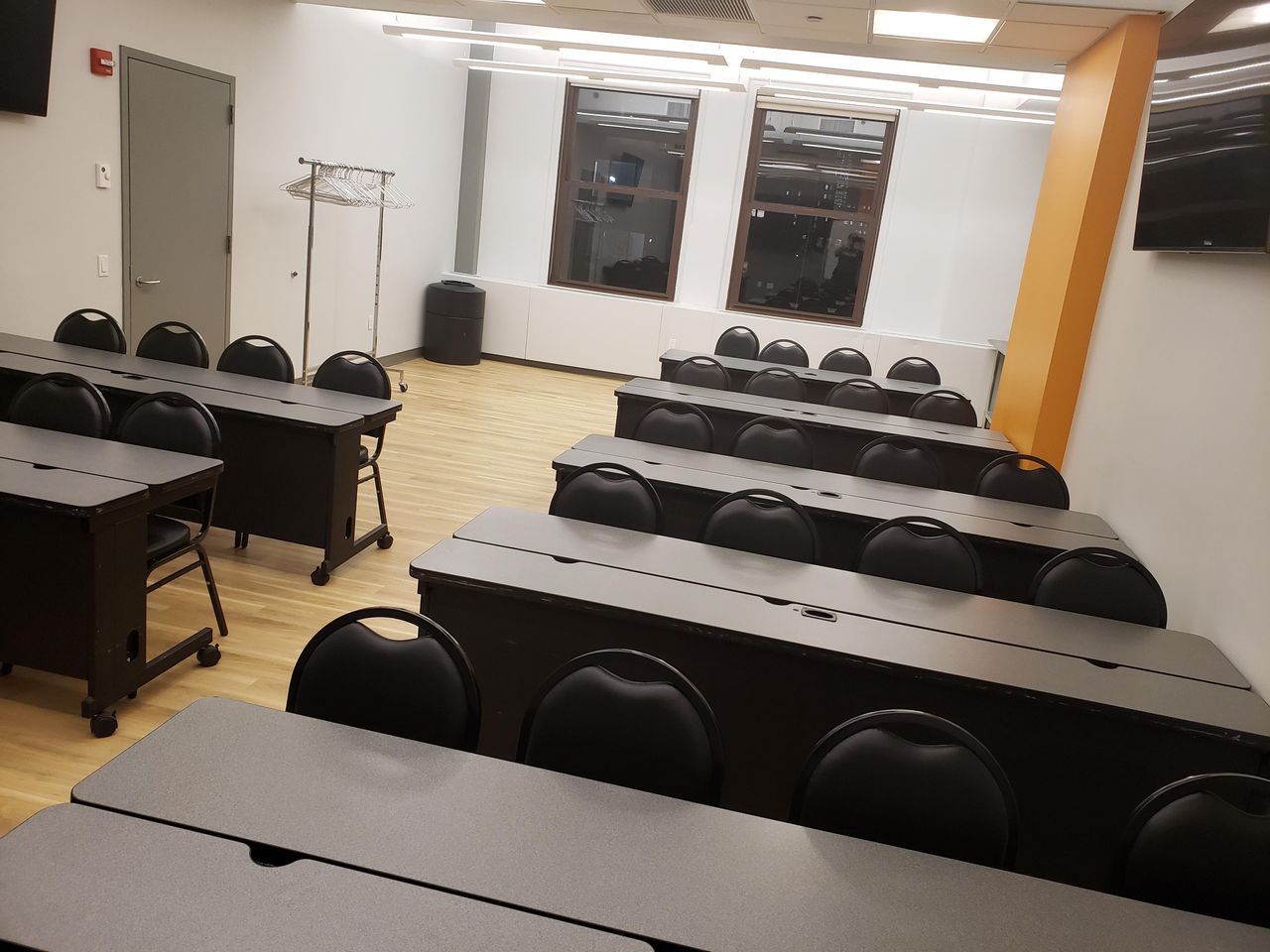 NYC training rooms Meeting room Seminar Room C image 6
