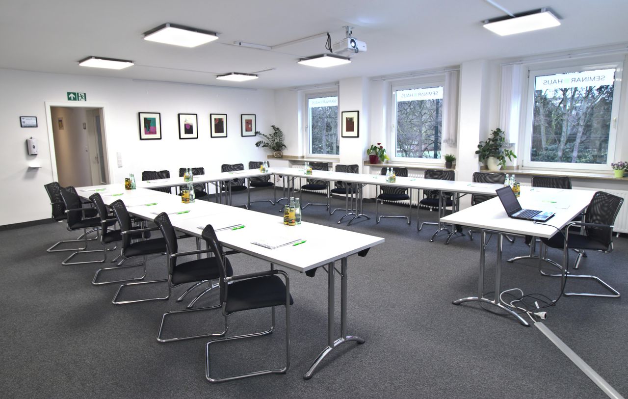 Düsseldorf Meetingräume Tagungsraum Heinrich image 21
