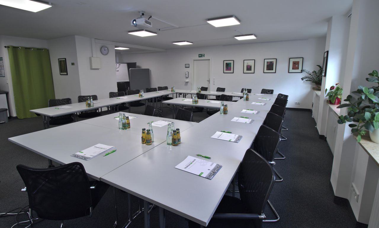 Düsseldorf Meetingräume Tagungsraum Heinrich image 32