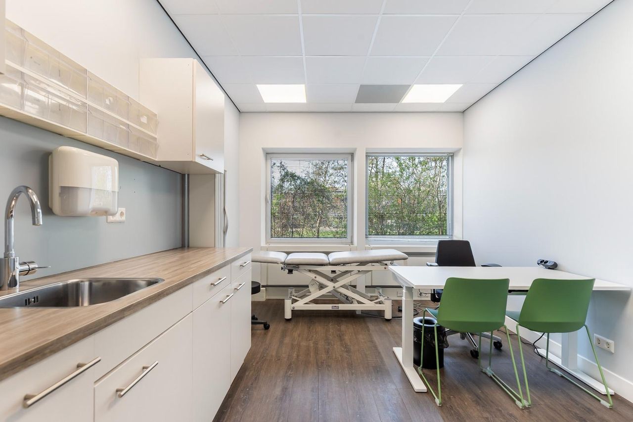 Den Haag  Werkruimte Witte kamer 1 image 1