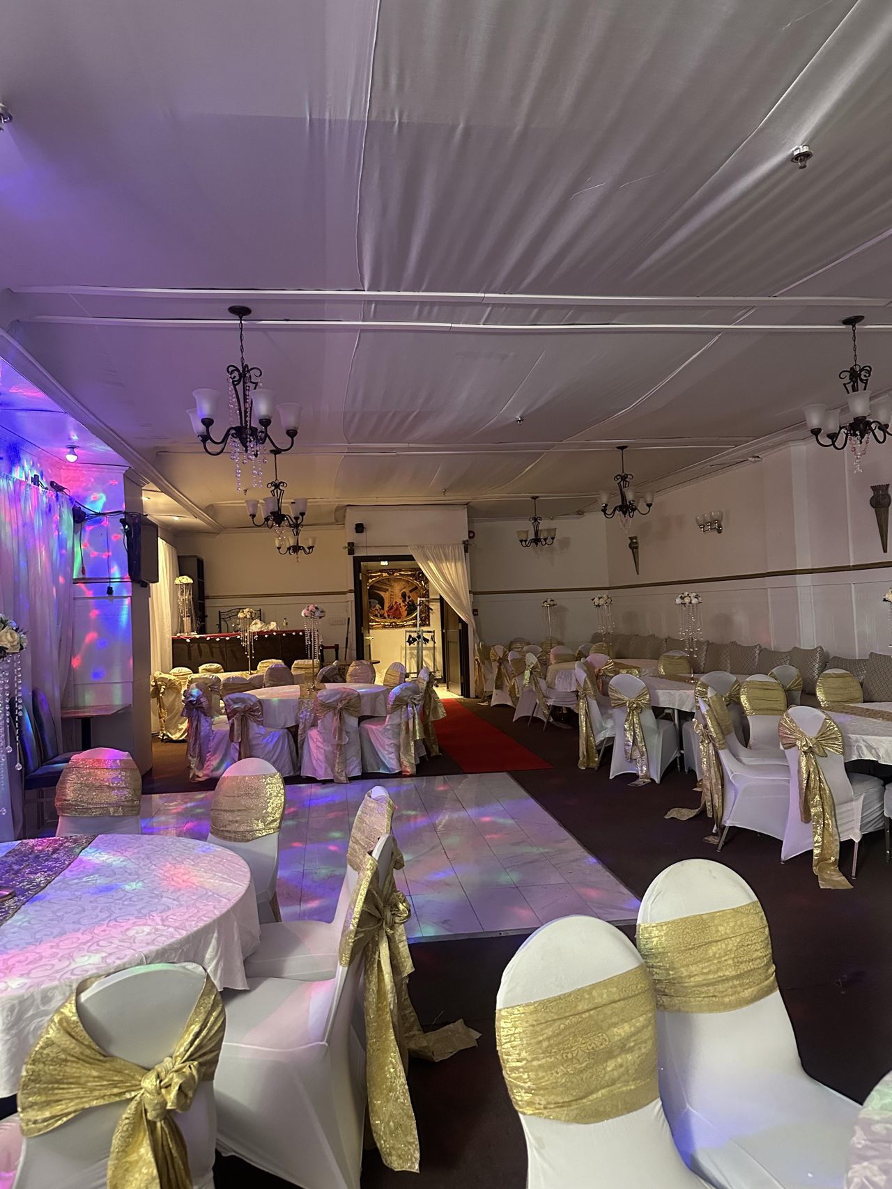 Montreal  Banquet hall Saphir image 3