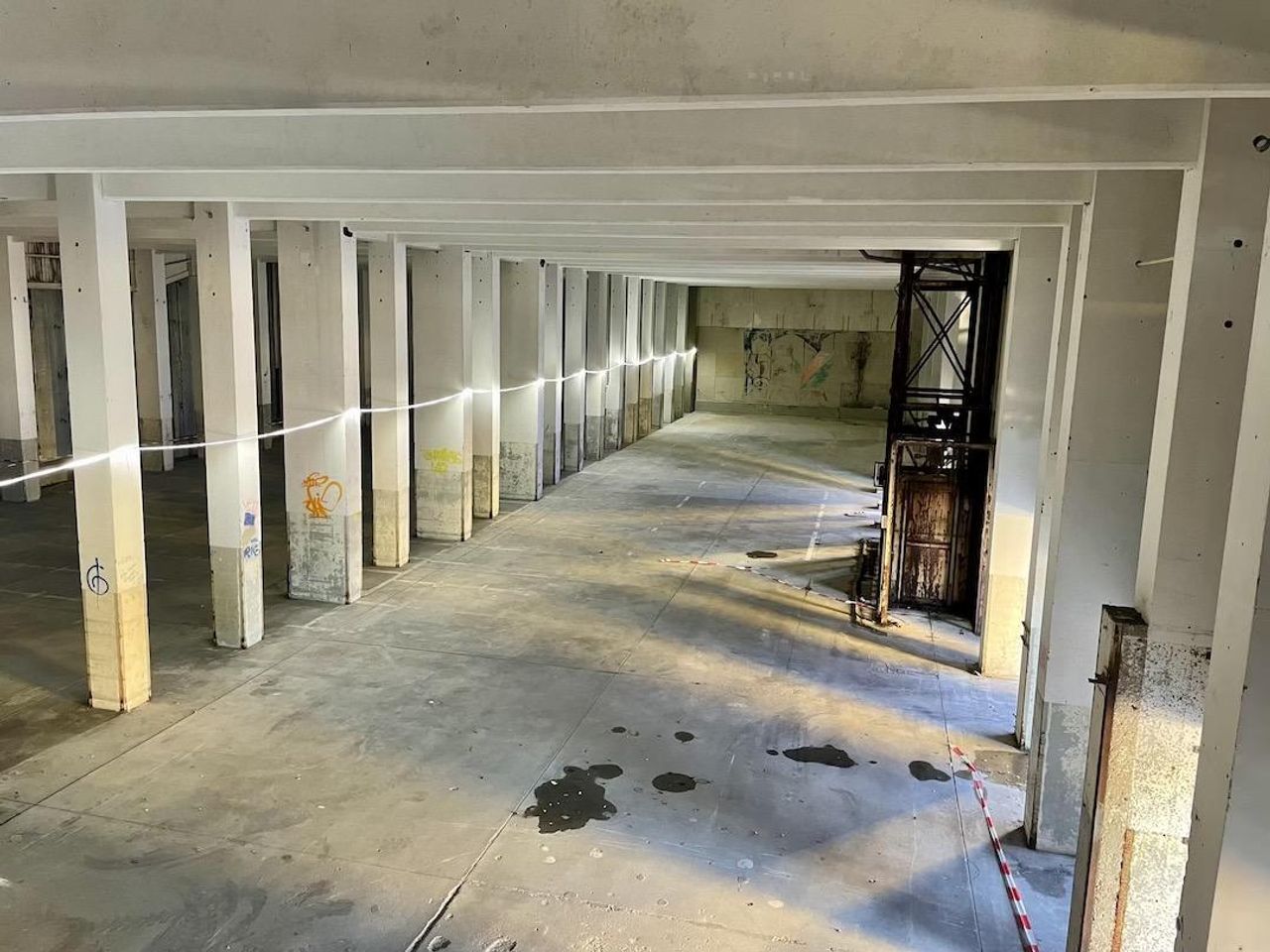 Eindhoven  Außergewöhnliche Locations (Elevated) ground floor image 5