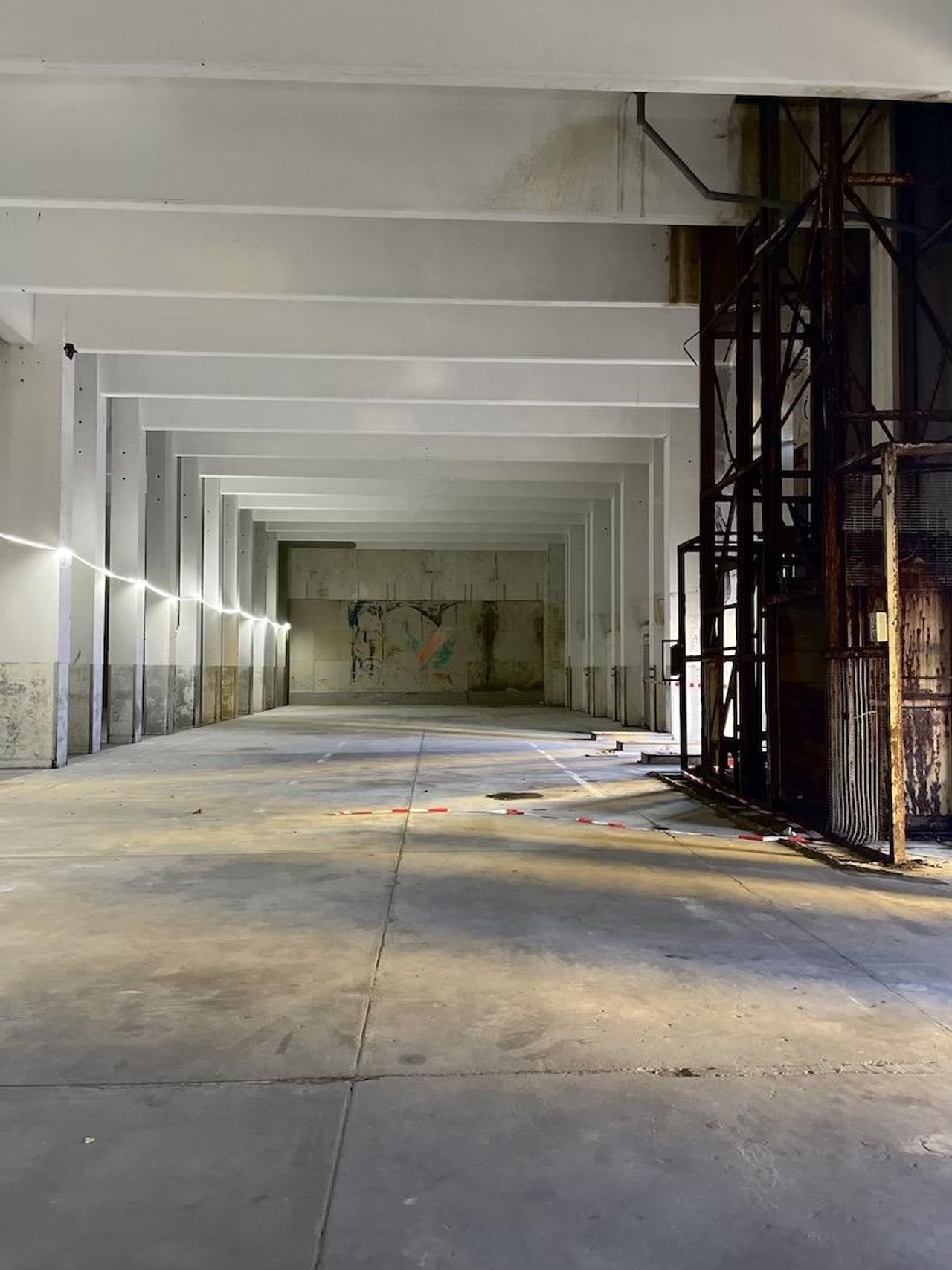 Eindhoven  Außergewöhnliche Locations (Elevated) ground floor image 6