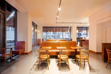 Berlin  Corporate event space KPM Café 