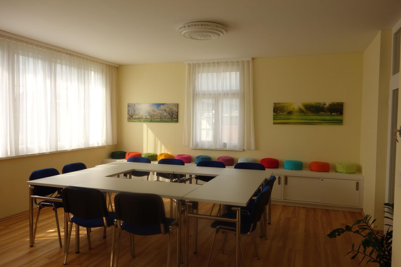 Vienna Kreatives Meeting Unusual venue Mohnblume mit großer Lounge und großer Terrasse image 6