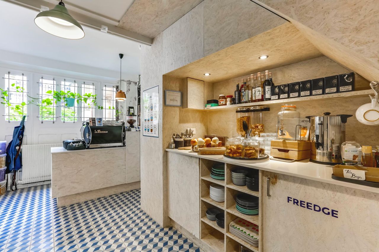 Paris training rooms Coworking space Business meeting space image 16