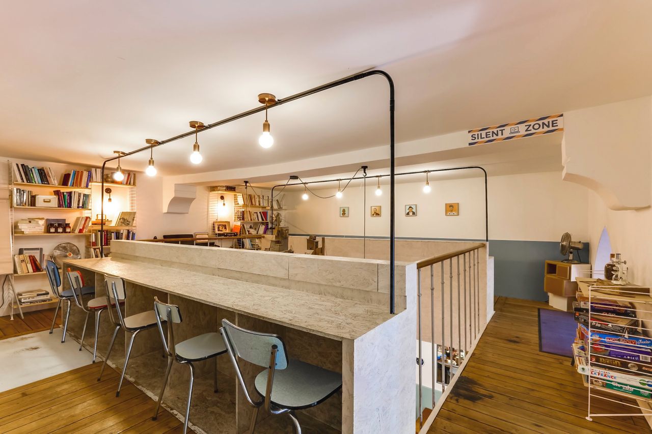 Paris training rooms Coworking space Business meeting space image 24