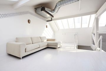 Manchester workshop spaces Photography studio the loft image 3