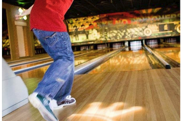 Rest van de wereld corporate event spaces Restaurant Bowling Alley image 1