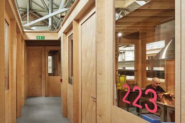 London corporate event spaces Industrial space Event Space image 21