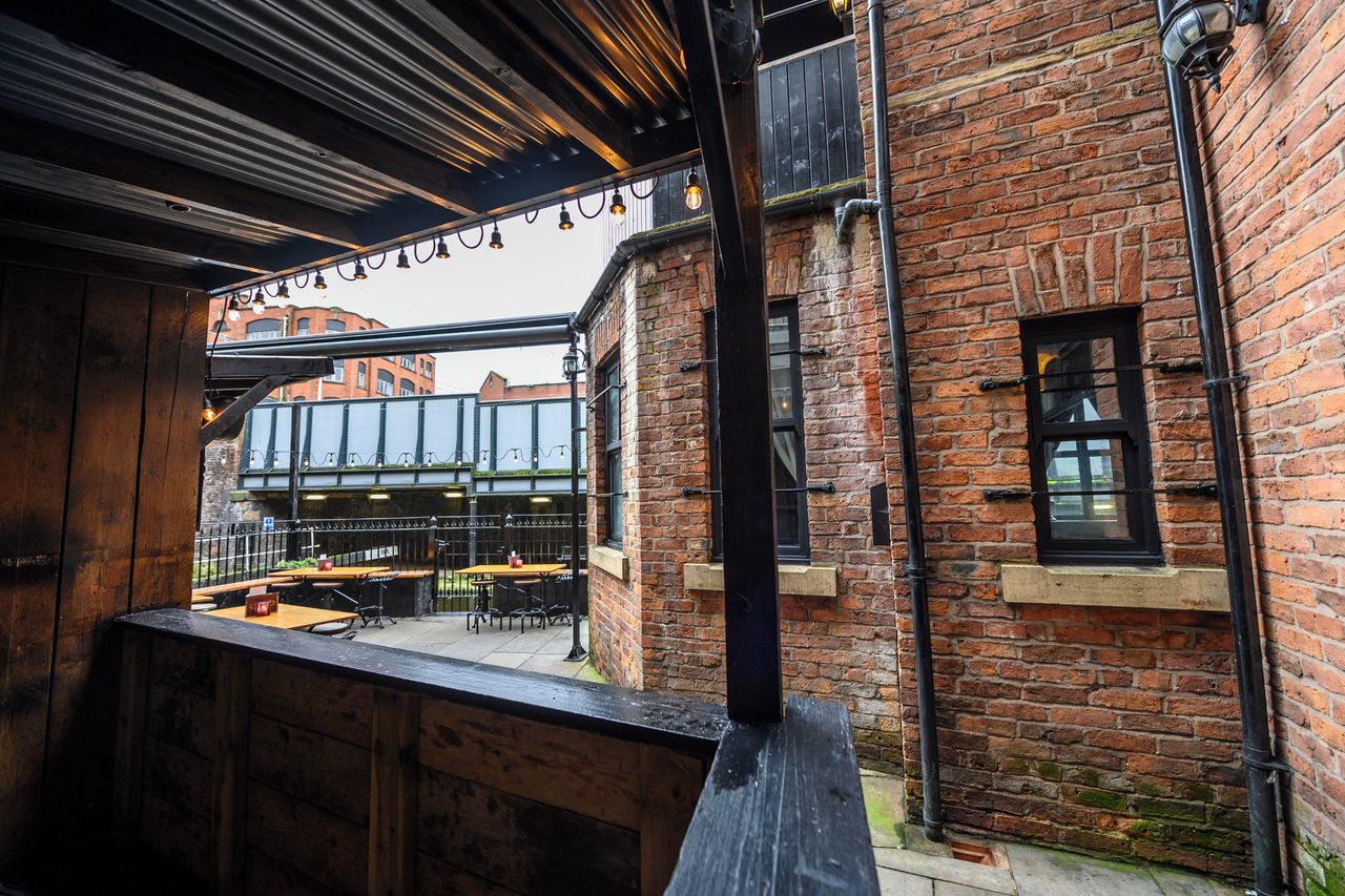 Manchester corporate event spaces Historisch gebouw Whole cottage image 11