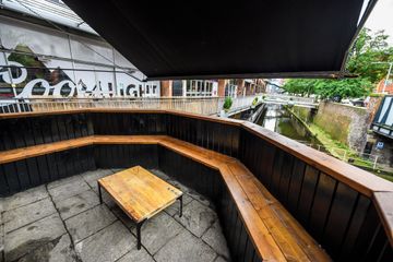 Manchester corporate event spaces Historisches Gebäude Whole cottage image 18