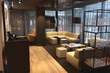 Melbourne corporate event spaces Bar Stylish Bar image 10