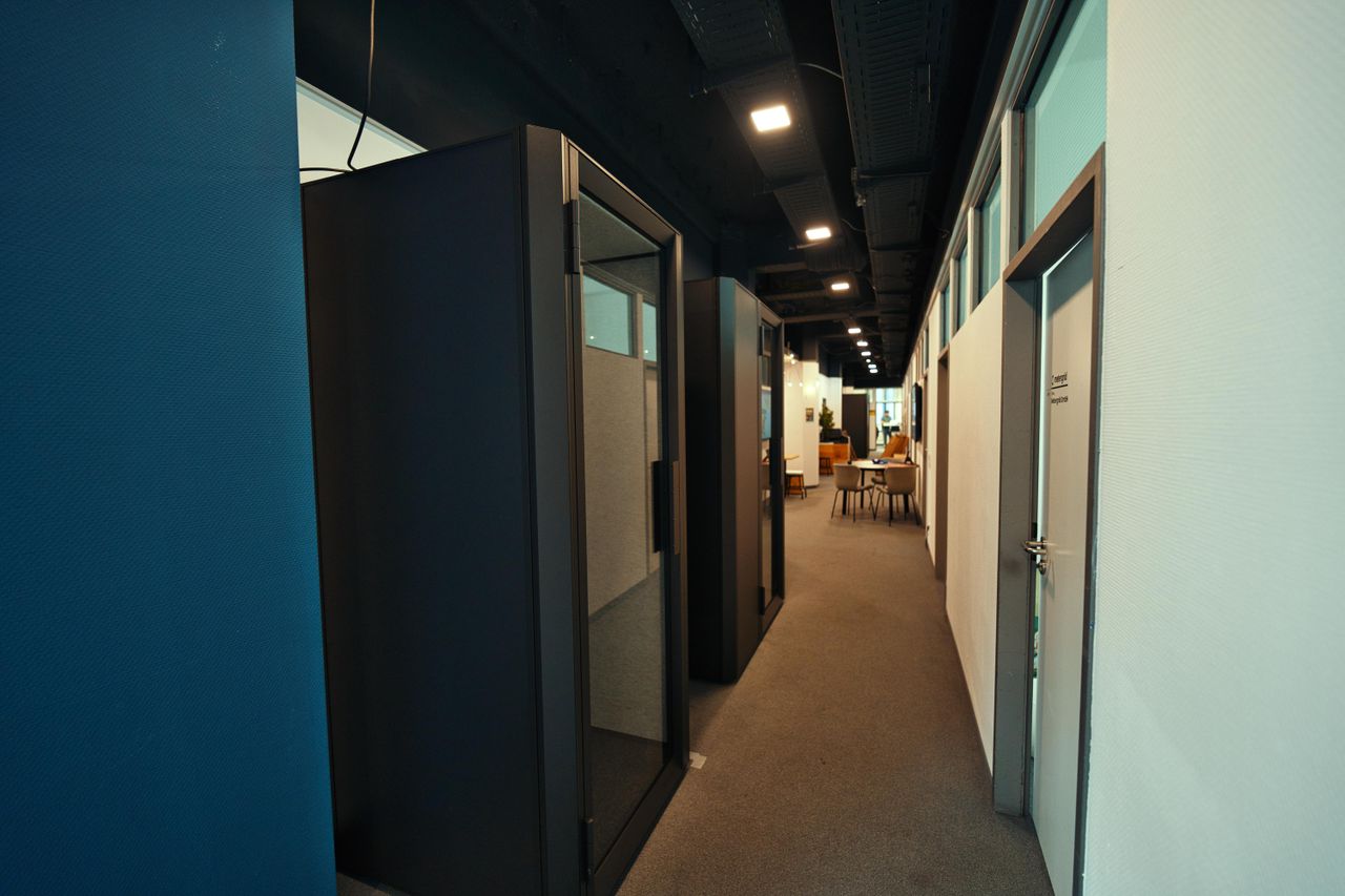 Stuttgart Mobiles Arbeiten Coworking space CoWorking DayPass im STEYG image 2