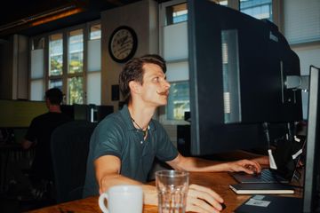 Stuttgart Mobiles Arbeiten Coworking spaces CoWorking DayPass im STEYG image 4