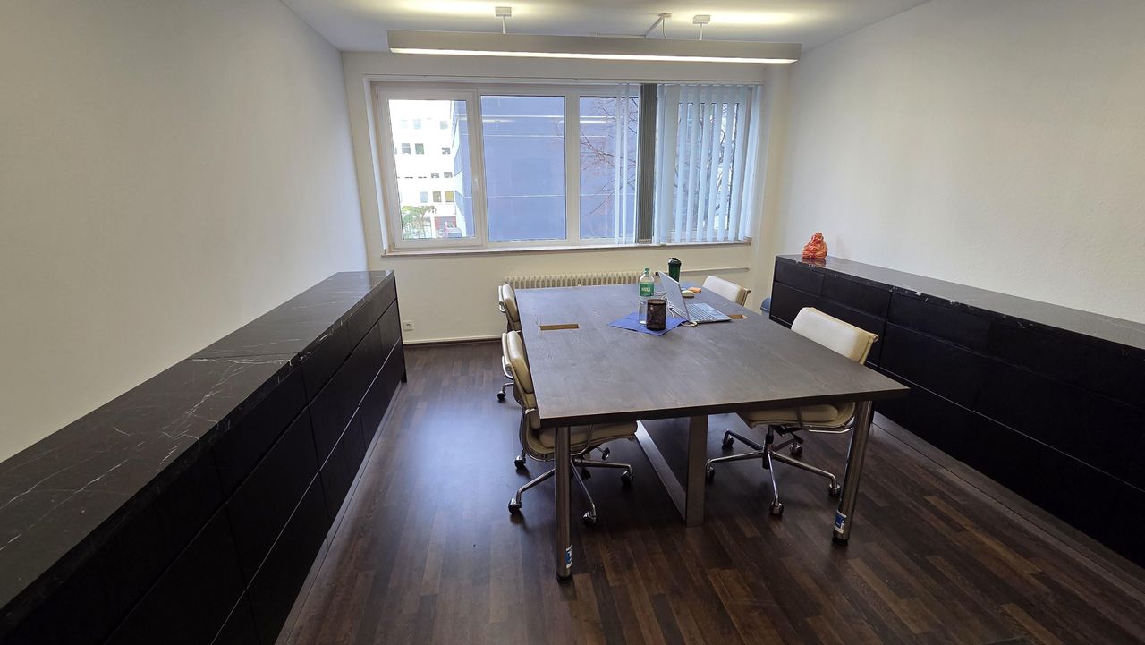 Düsseldorf Mobiles Arbeiten Conference room Meeting- und Besprechungsraum image 0