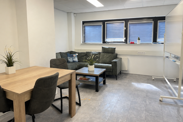 Almere  Workspace Kleine vergaderruimte image 2