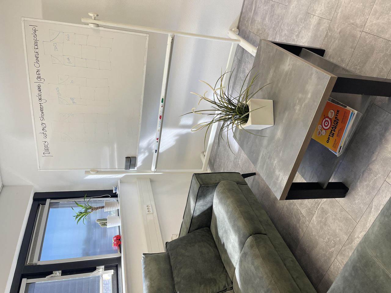 Almere  Workspace Kleine vergaderruimte image 3