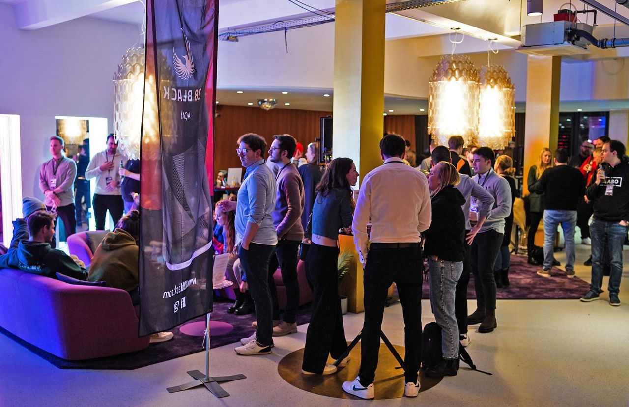 Hamburg  Seminar rooms Cappellini Lounge image 6