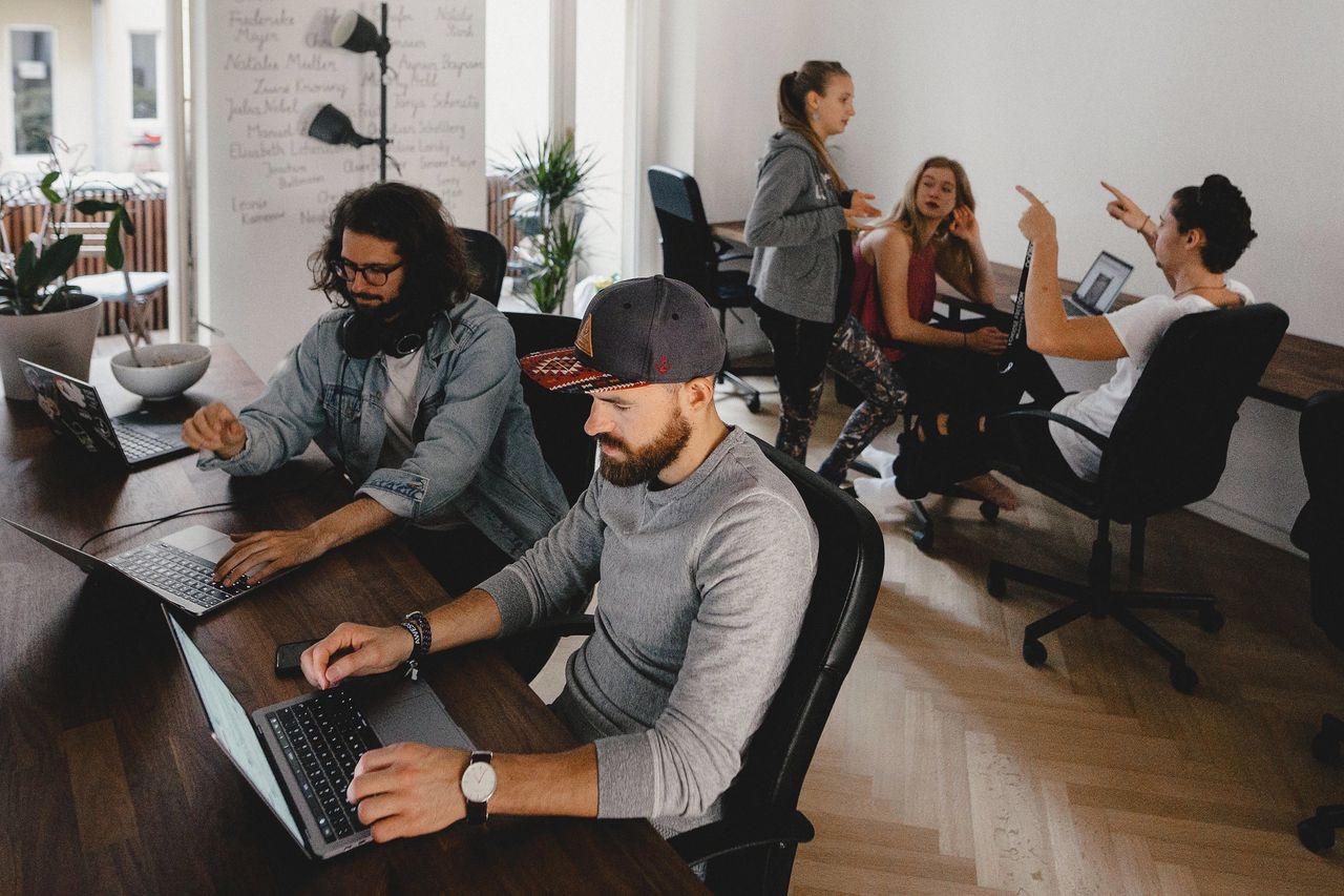 Berlin workshop spaces Meetingraum AWESOME PEOPLE Space image 3