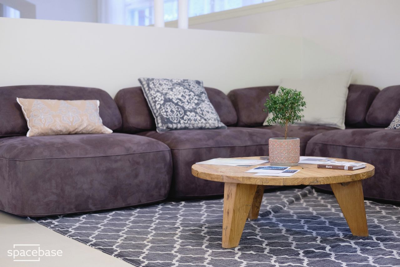 Berlin corporate event spaces Function Room Lounge image 4