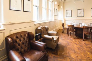 Manchester corporate event spaces Boardroom The Thomas Worthington Suite image 3