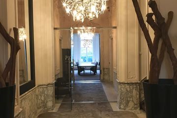 Amsterdam seminar rooms Historic venue White room image 9