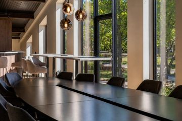 Rijen Unusual venue Moomeetings image 0