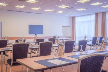 Frankfurt am Main  Conferentiehotels Adagio I und Adagio II image 1