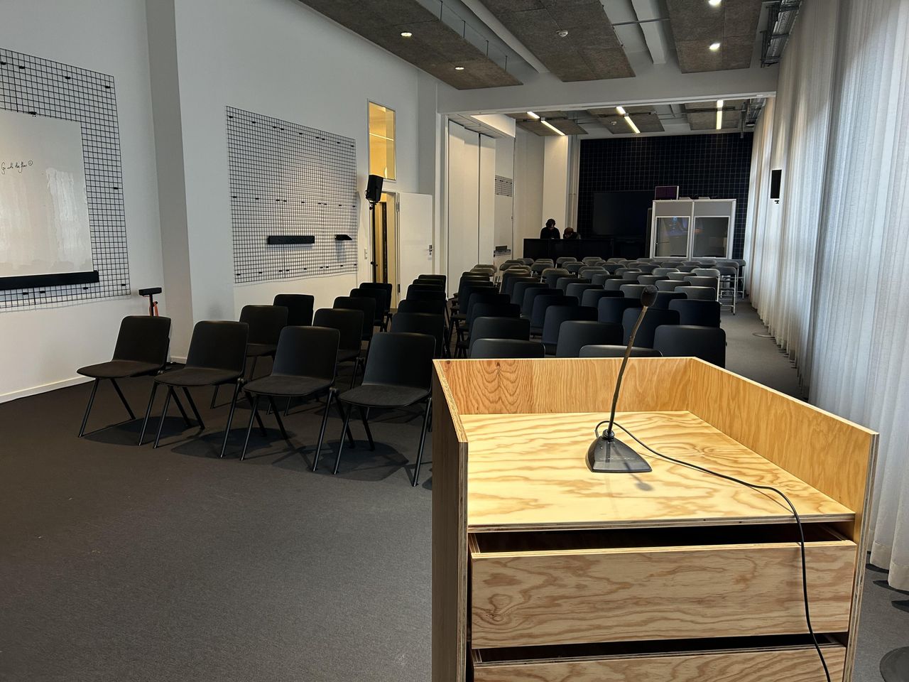 Berlin  Workshop-Raum Conference 45  im House of Communication Berlin image 6