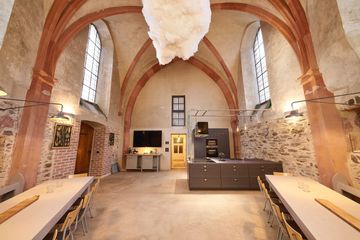 Rest of the World workshop spaces Historic venue Kirche image 1