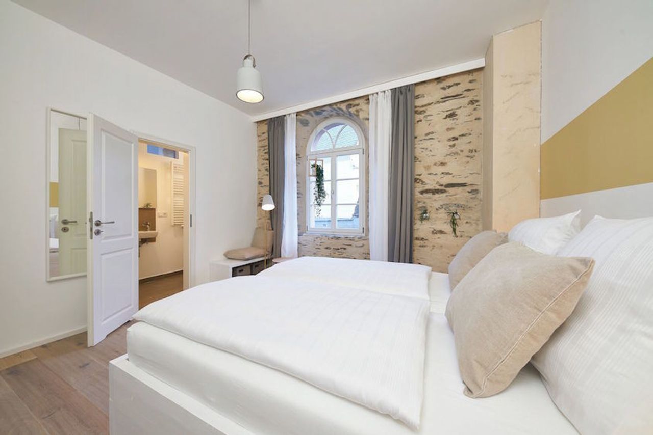 Rest of the World workshop spaces Historic venue Kirche image 20