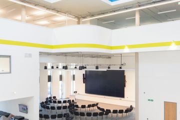 Birmingham workshop spaces Meeting room Innovation Birmingham- iCentrum - Auditorium and Atrium image 0