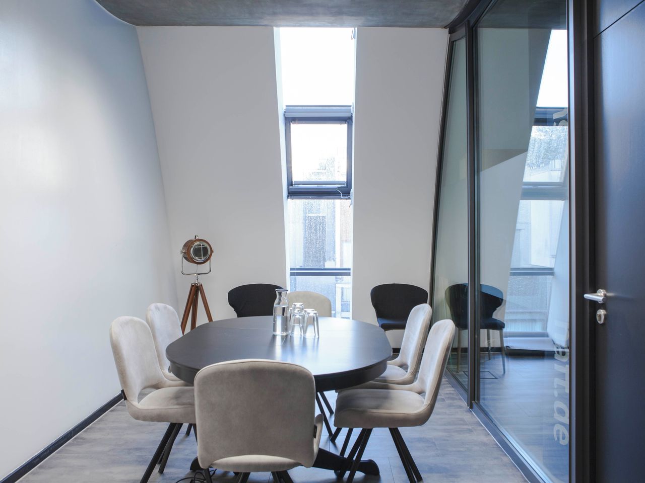 Berlin training rooms Meetingraum Studio 24 image 0